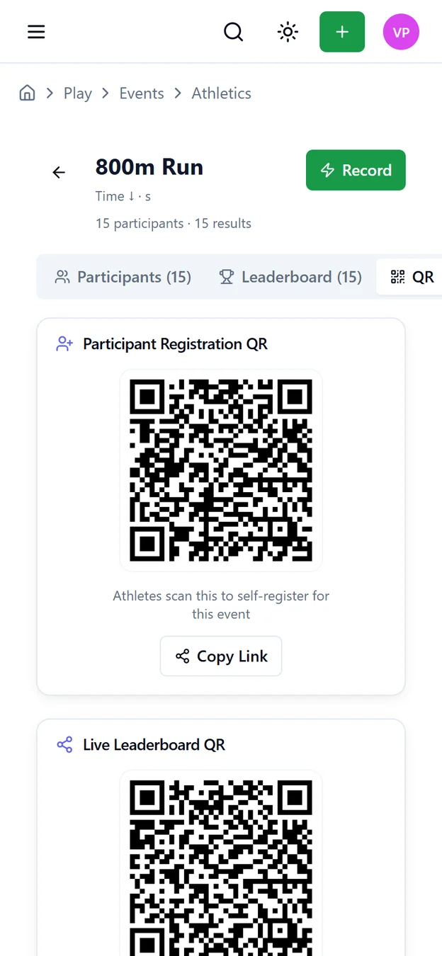 AuctionPro 800m Run event on mobile showing the participant registration QR code athletes scan to self-register